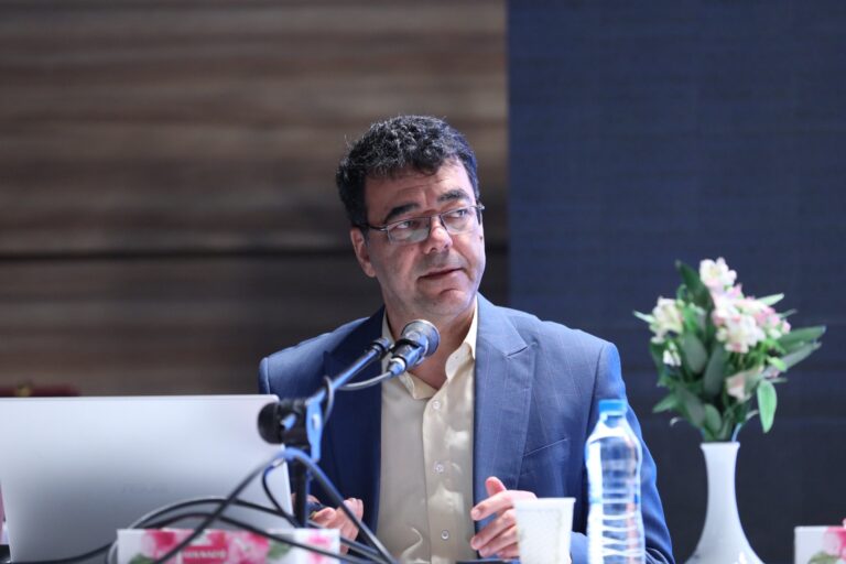 مشهد مقدس-اردیبهشت ۱۴۰۴