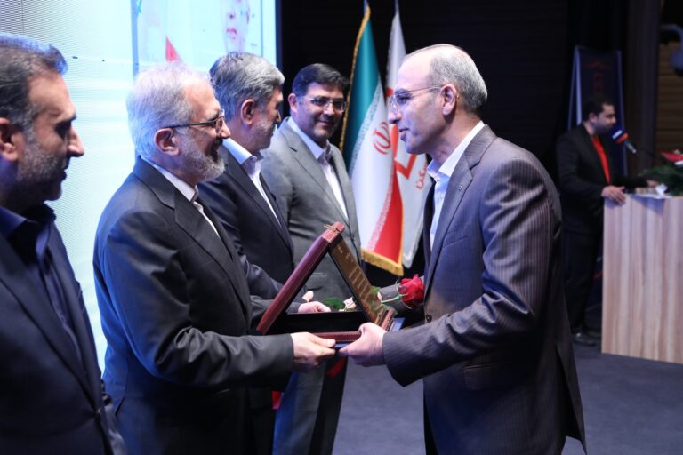 مشهد مقدس-اردیبهشت ۱۴۰۴